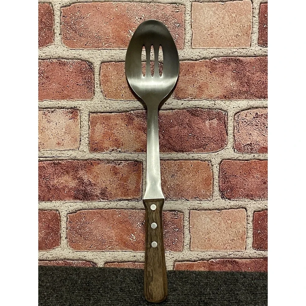 PIONEER WOMAN Cowboy Rustic Slotted SERVING SPOON Wood Riveted Handle 14